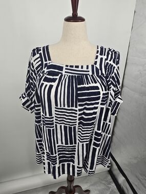 Lane Bryant Navy & White Geometric Square-Neck Top 14/16 NWOT